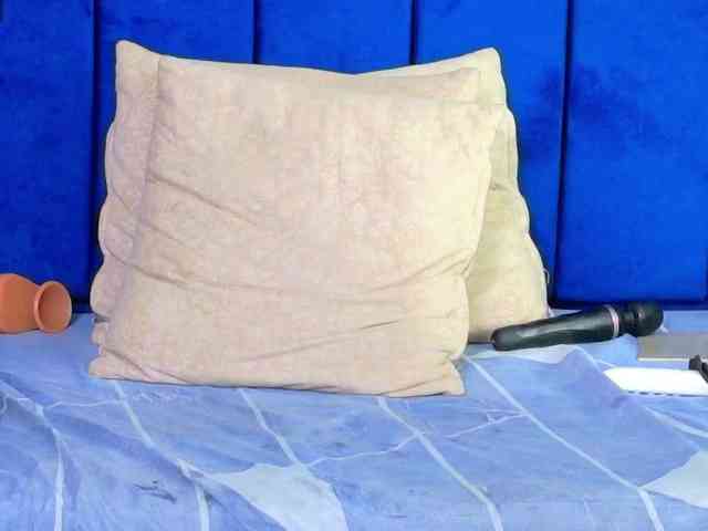 KIARATENTATION webcam
