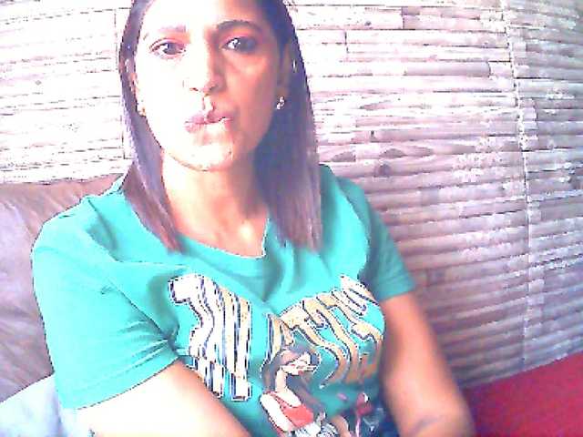 Indianlusty live cam on BongaCams