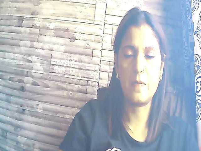 Indianlusty live cam on BongaCams