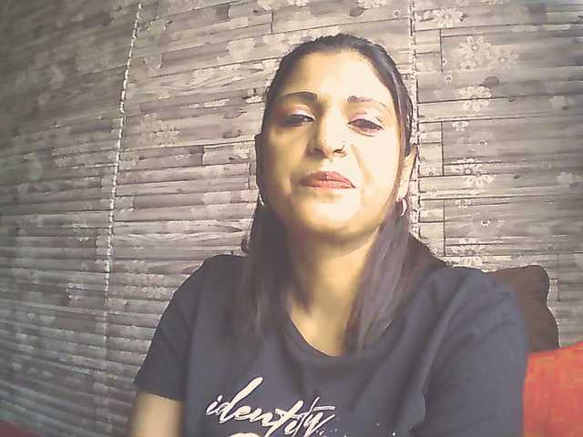 Indianlusty live webcam show