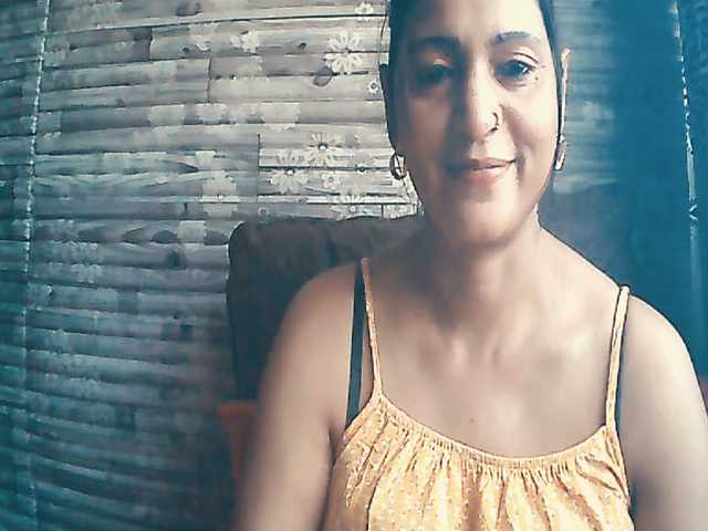 Indianlusty live cam on BongaCams