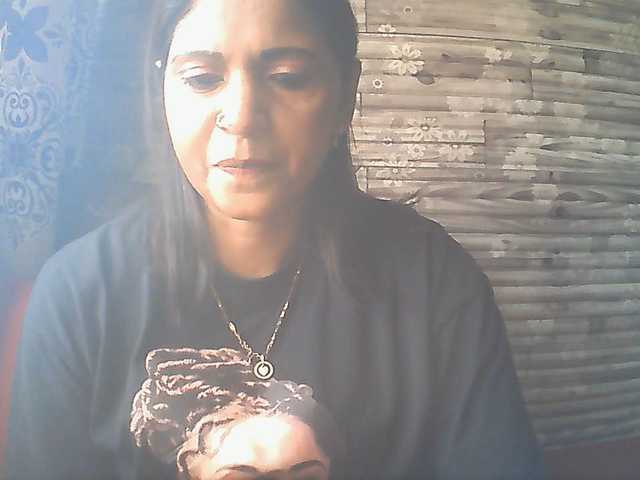 Indianlusty live webcam show