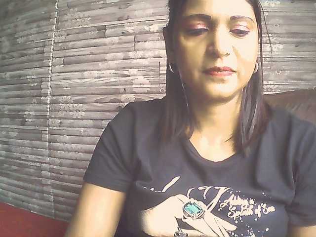 Indianlusty live webcam show