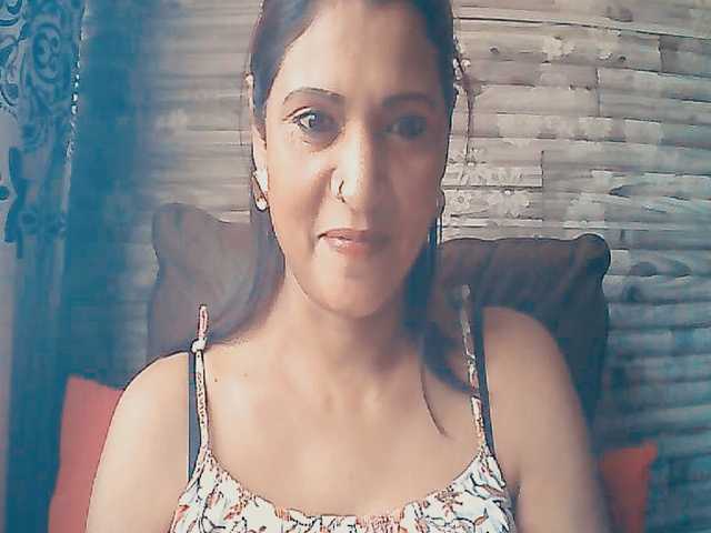 Indianlusty live cam on BongaCams