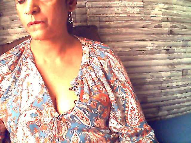 Indianlusty live cam on BongaCams