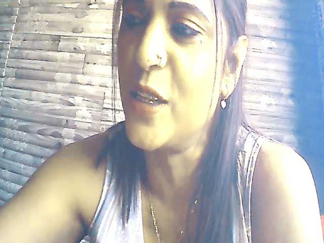 Indianlusty live cam on BongaCams