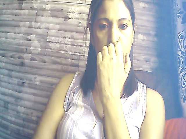 Indianlusty live cam on BongaCams
