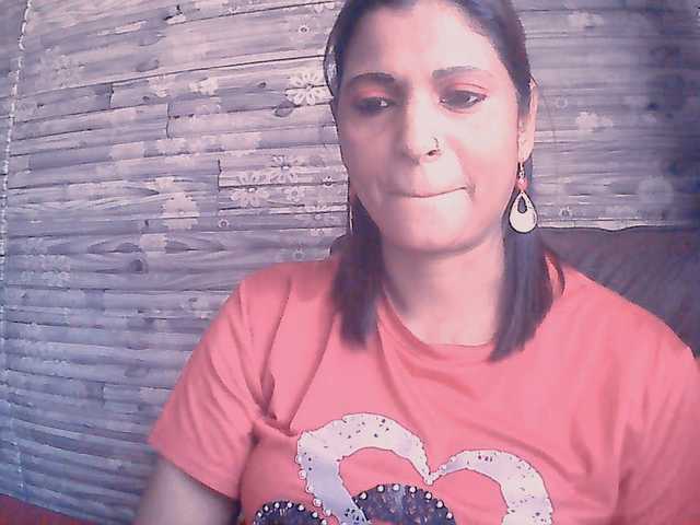 Indianlusty live webcam show