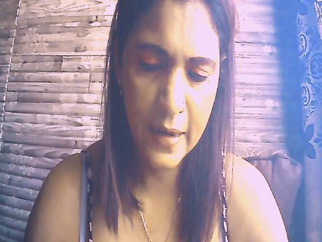Indianlusty live cam on BongaCams