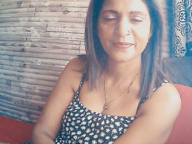 Indianlusty live webcam show