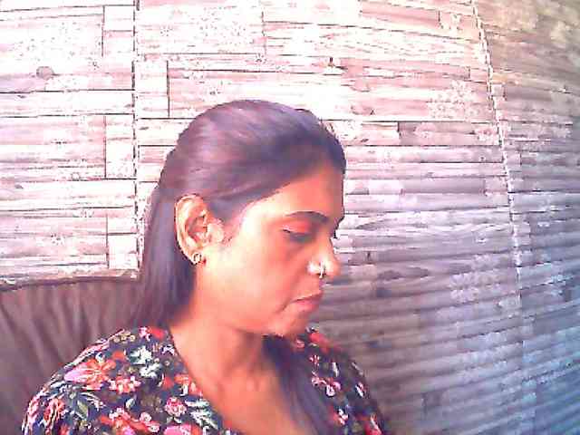 Indianlusty webcam