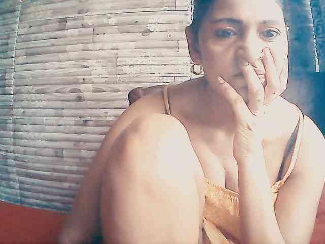 Indianlusty webcam