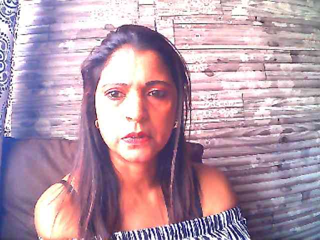 Indianlusty webcam