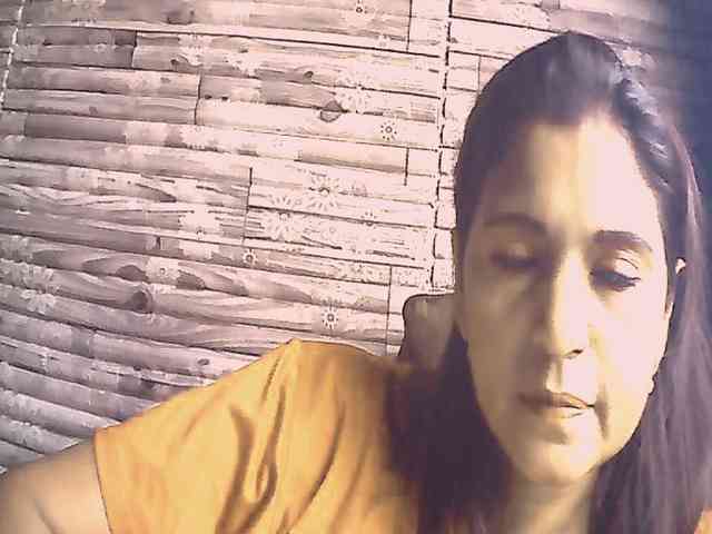 Indianlusty webcam