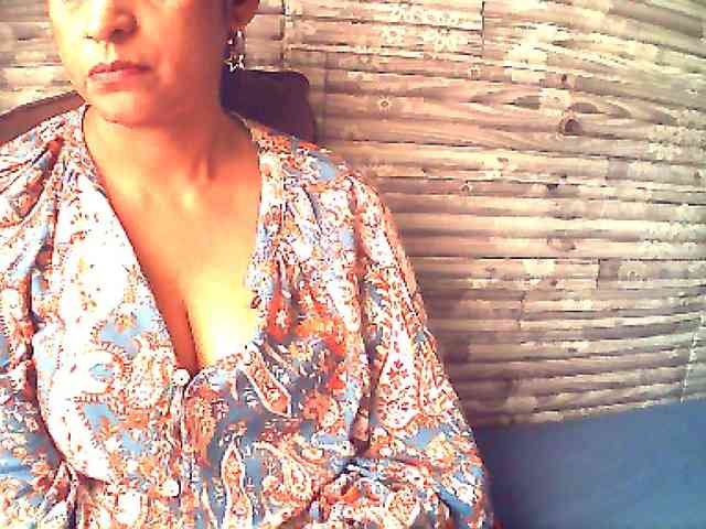 Indianlusty webcam