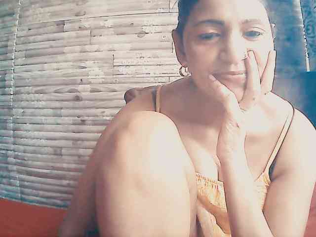 Indianlusty webcam