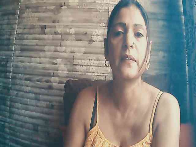 Indianlusty webcam