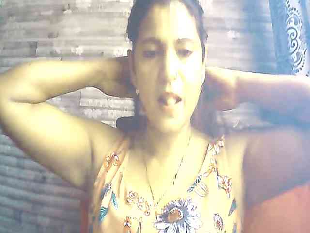 Indianlusty webcam