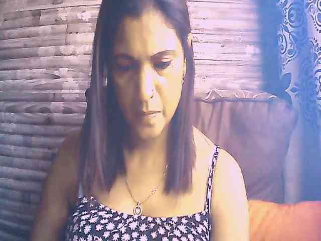 Model: Indianlusty