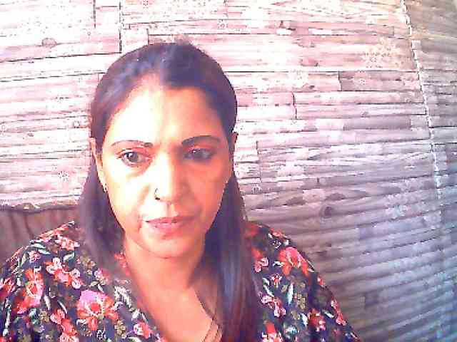 Indianlusty webcam
