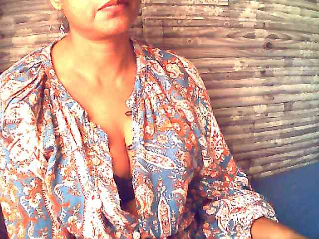Indianlusty webcam