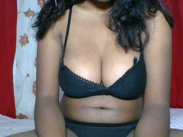 MelanyAlex live cam on BongaCams