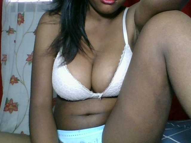 Webcam performer MelanyAlex online show MelanyAlex