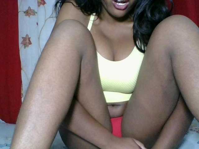 MelanyAlex live cam on BongaCams
