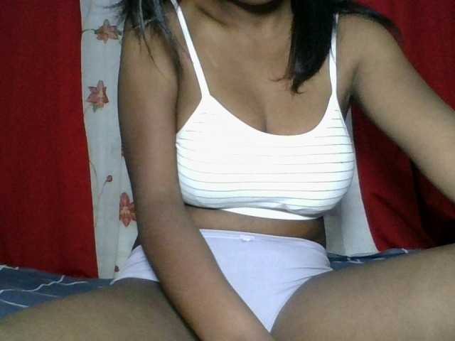 MelanyAlex live cam on BongaCams