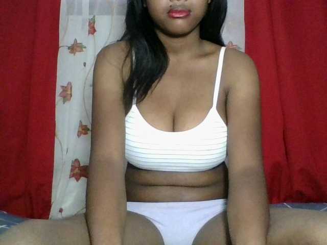 MelanyAlex live cam on BongaCams