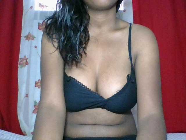 MelanyAlex live cam on BongaCams
