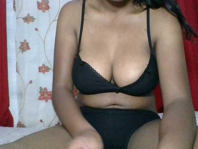 MelanyAlex live cam on BongaCams