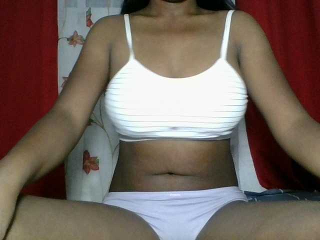 MelanyAlex live cam on BongaCams