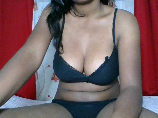 MelanyAlex live cam on BongaCams