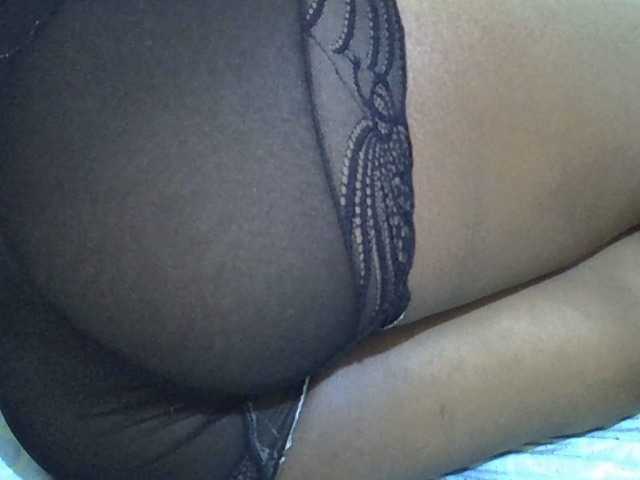 Cuttey30 live webcam show