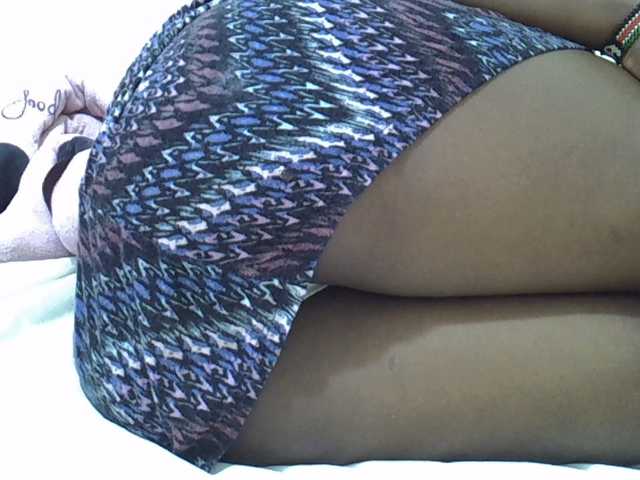 Cuttey30 live cam on BongaCams