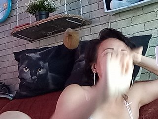 Lina-a-13 Porn Show