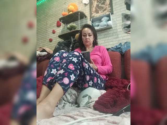 Lina-a-13 live cam preview