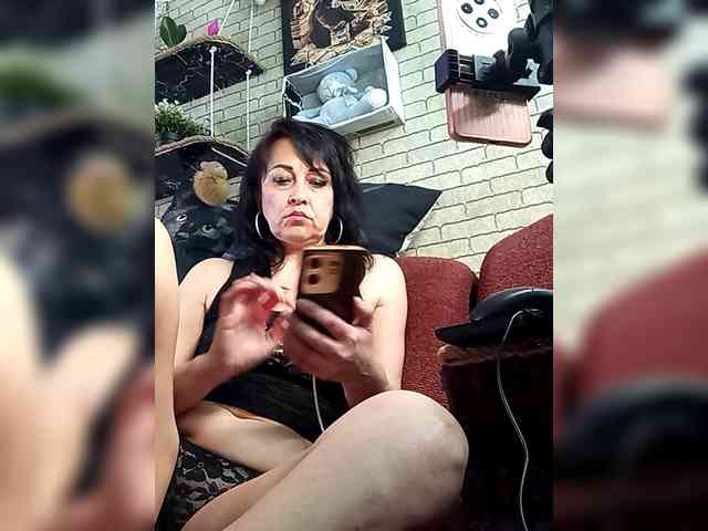 Lina-a-13 webcam