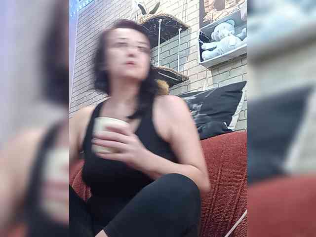 Lina-a-13 webcam