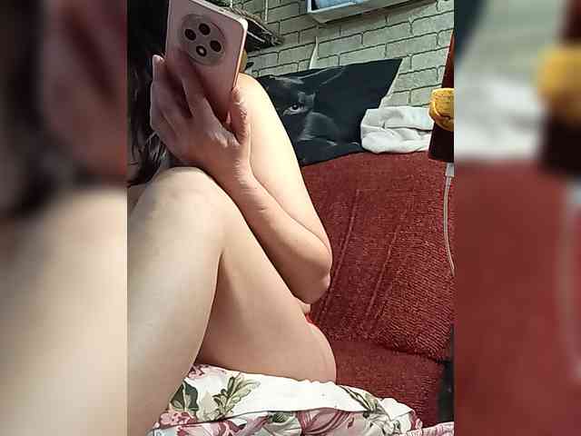 Lina-a-13 webcam