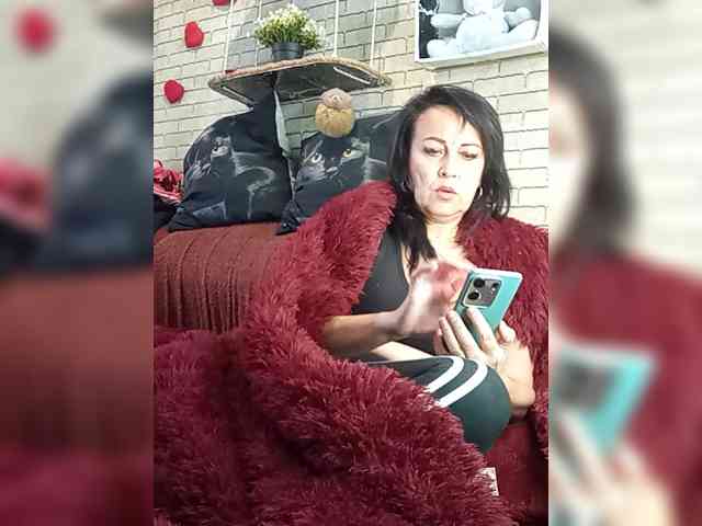 Lina-a-13 webcam