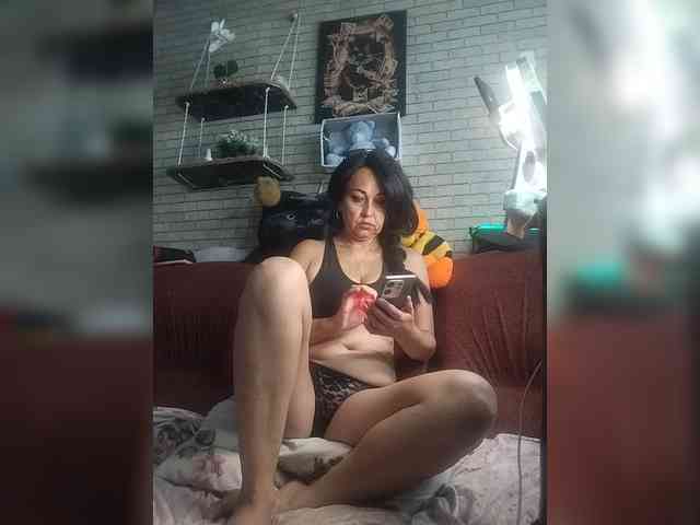 Lina-a-13 webcam