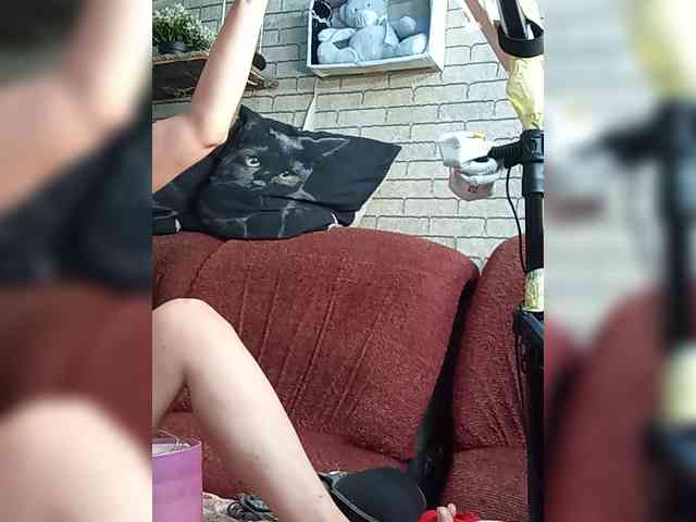 Lina-a-13 webcam