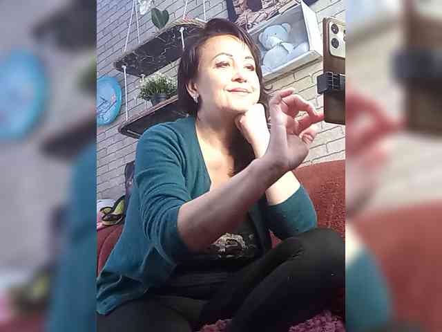 Lina-a-13 webcam