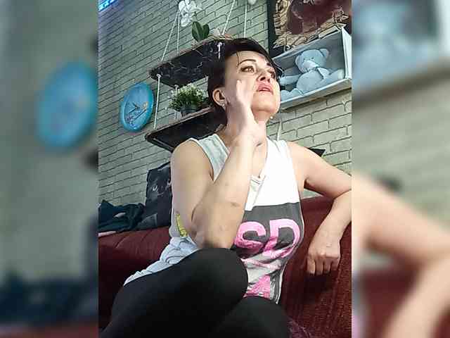 Lina-a-13 webcam
