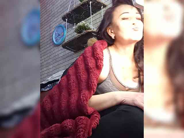 Lina-a-13 webcam