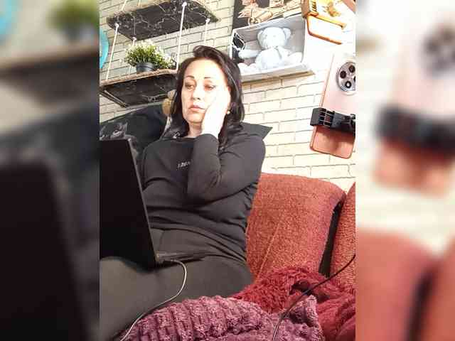 Lina-a-13 webcam