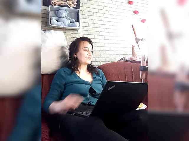 Lina-a-13 webcam