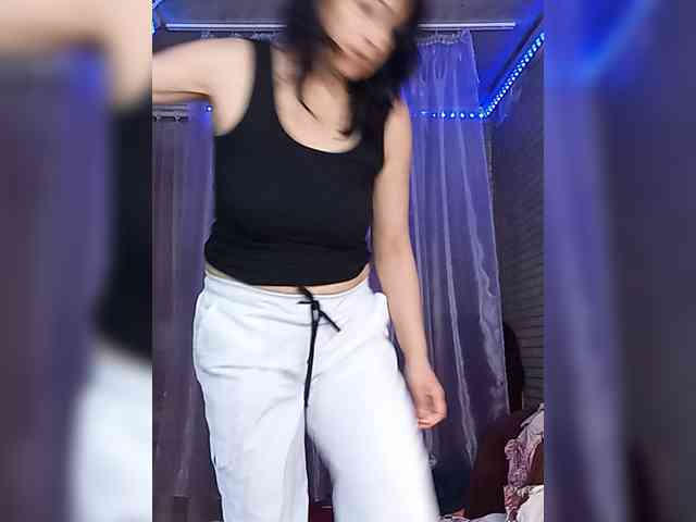 Lina-a-13 webcam
